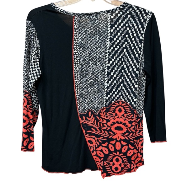 Parsley and sage mixed pattern boho artsy tunic, medium - Picture 2 of 8